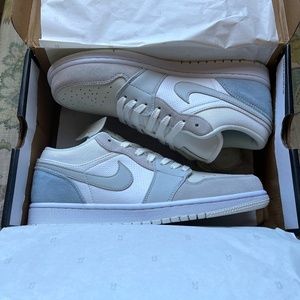 NEW Nike Air Force 1 Low Paris - Men's Size 11
